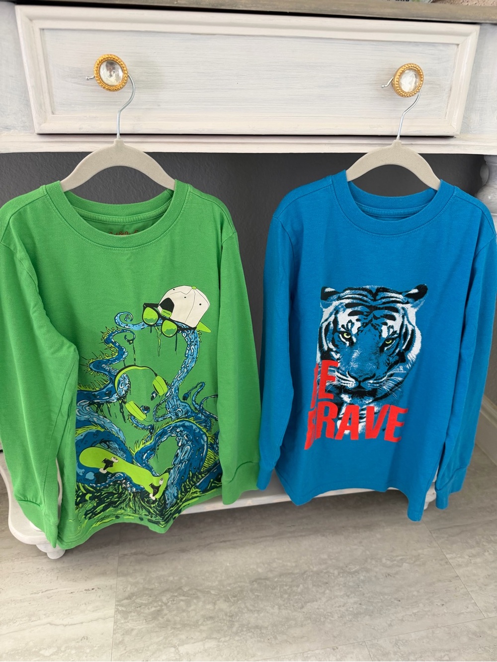 Cat & Jack Green Octopus Graphic & Blue Long-Sleeve Tee Set of 2